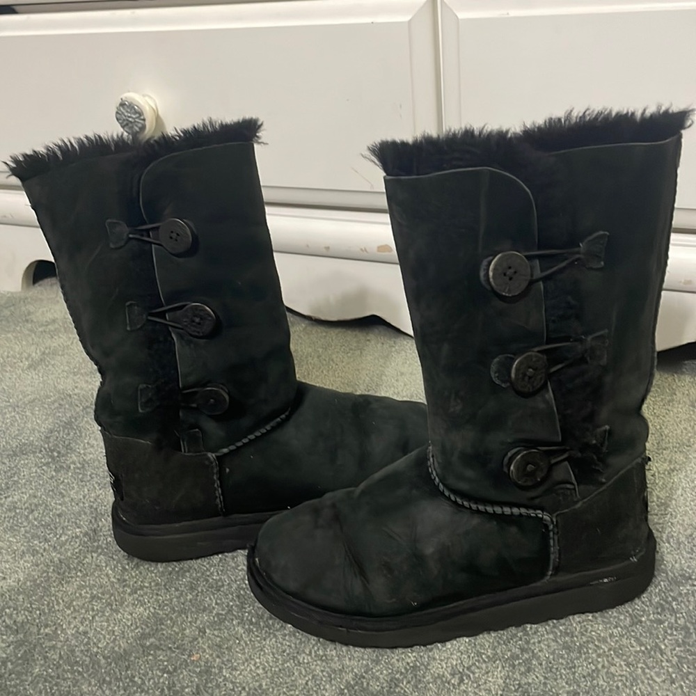 Black Bailey button triple II Boot